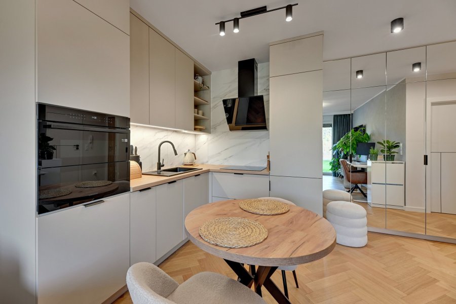 08-zabudowa-km-meble-2