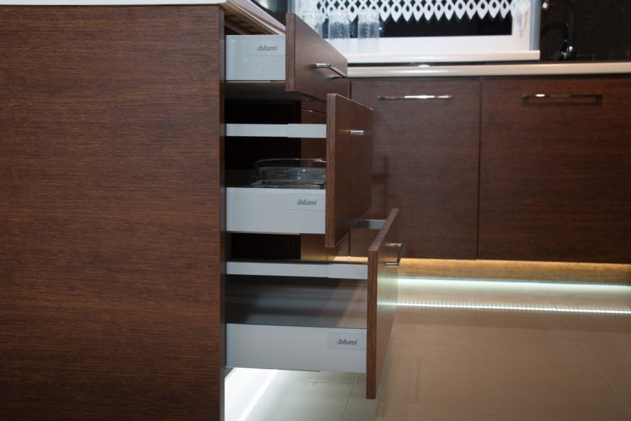 10-zabudowa-km-meble-9